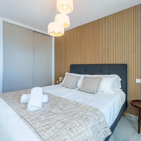 Apartment La Riviera - Stunning By The Beach *